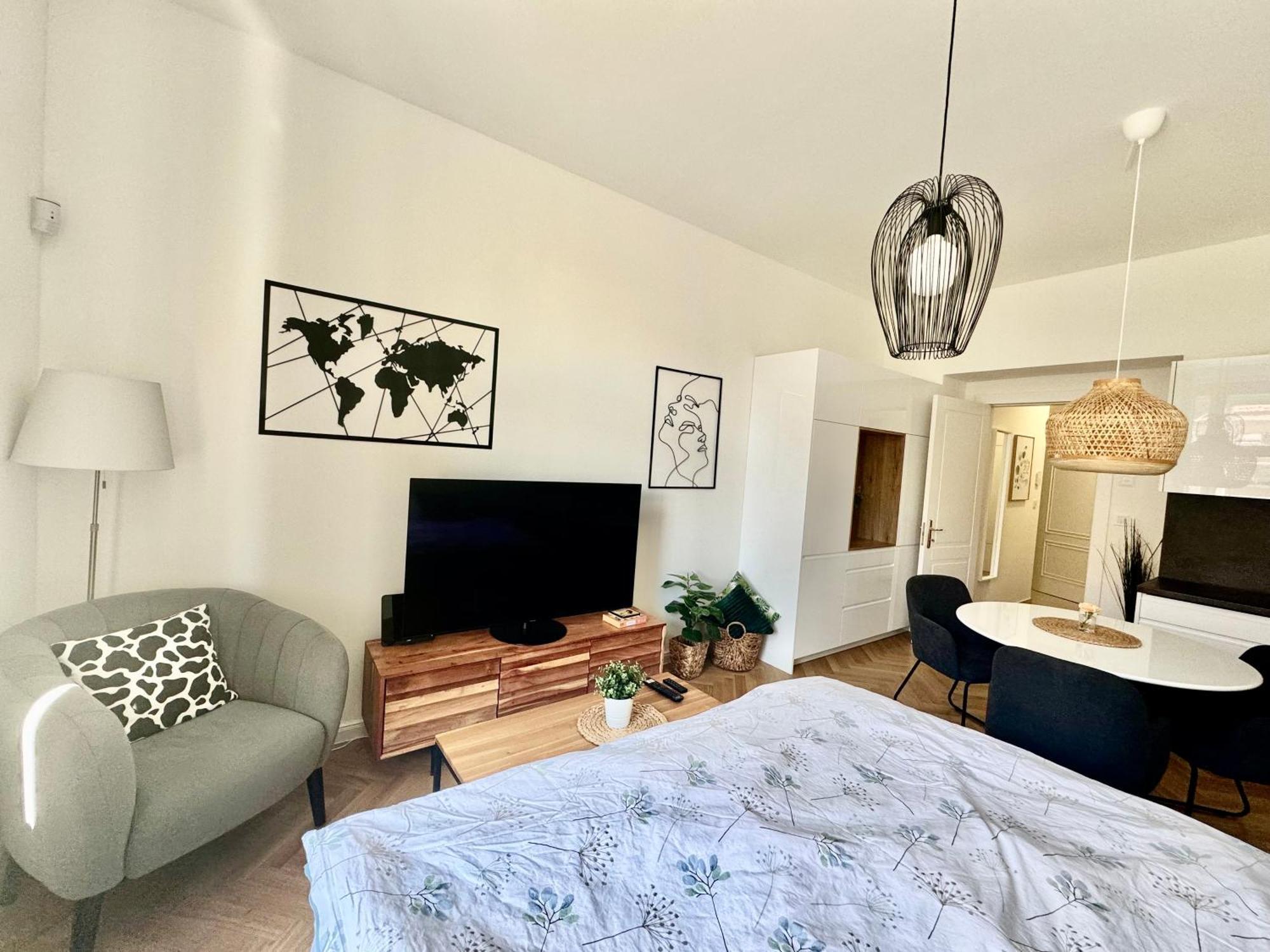 Esmoa - Ovenecka, 7 - Plne Vybaven Apartment Prag