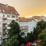 Esmoa Apartments - Ovenecka, Praha 7 - Plne Vybaven