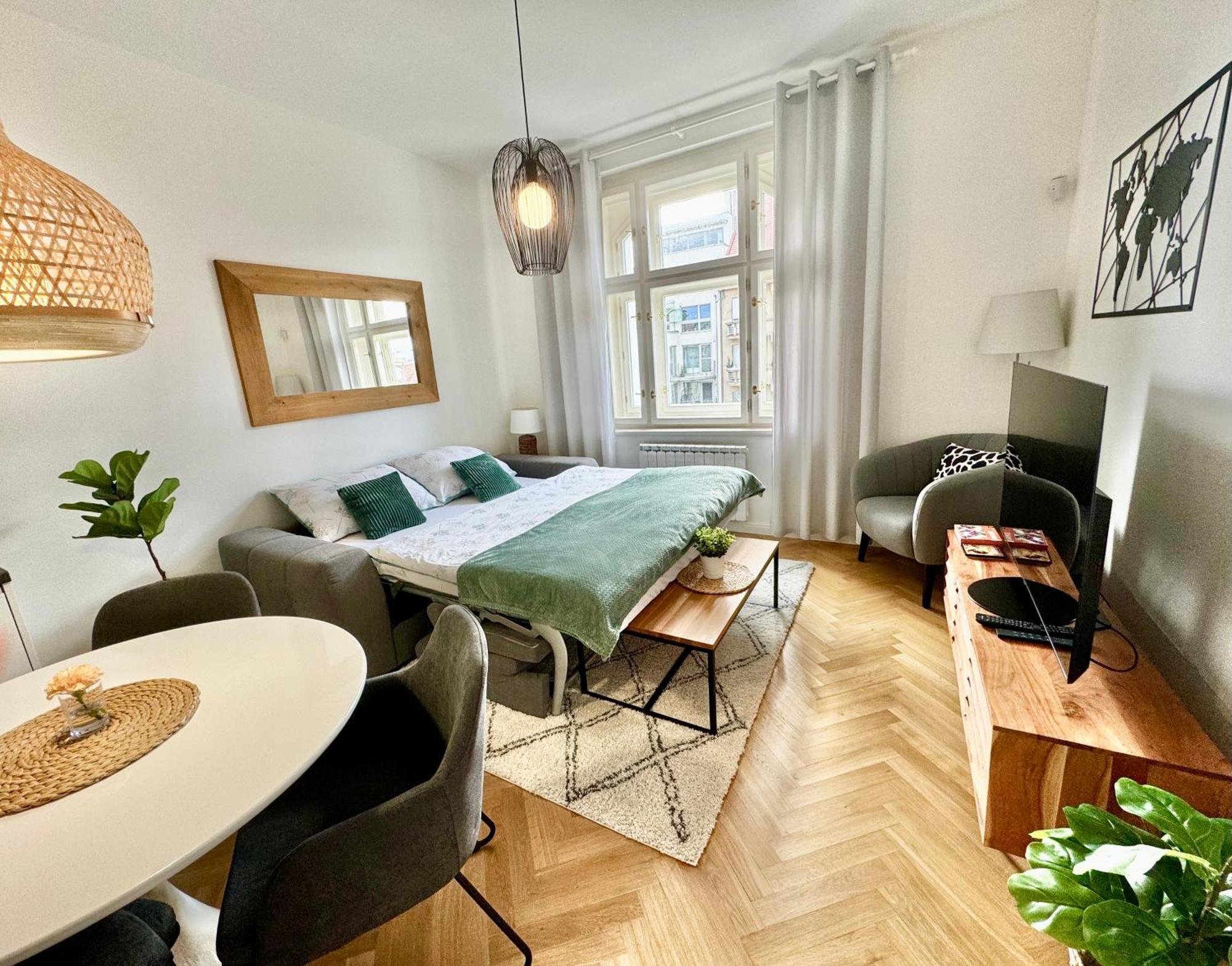 Esmoa - Ovenecka, 7 - Plne Vybaven Prag